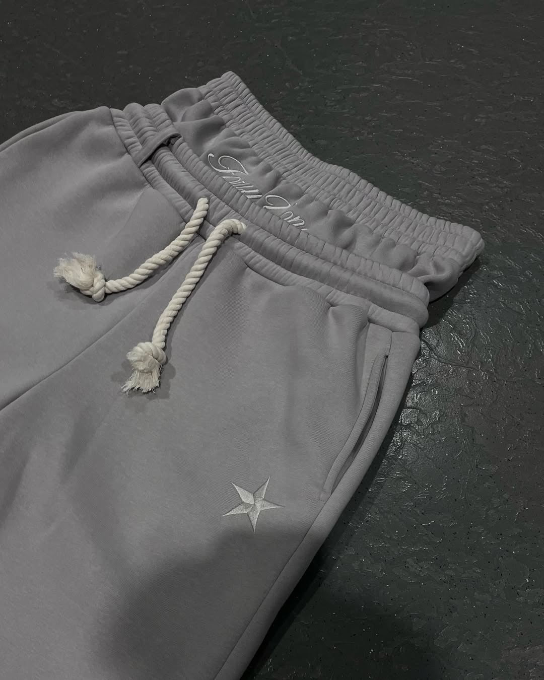 Vxnity - Double-Layer Sweats - netstar®