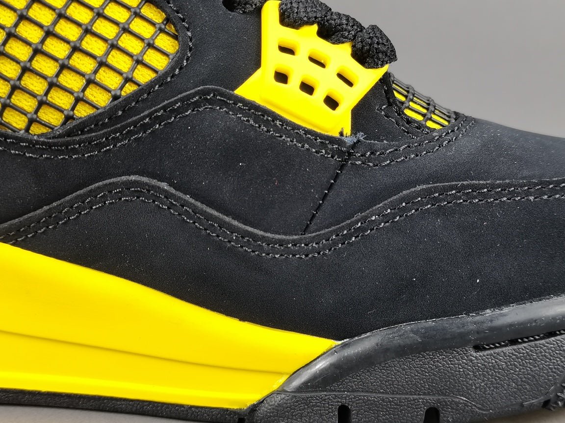 JORDAN 4 x THUNDER - netstar